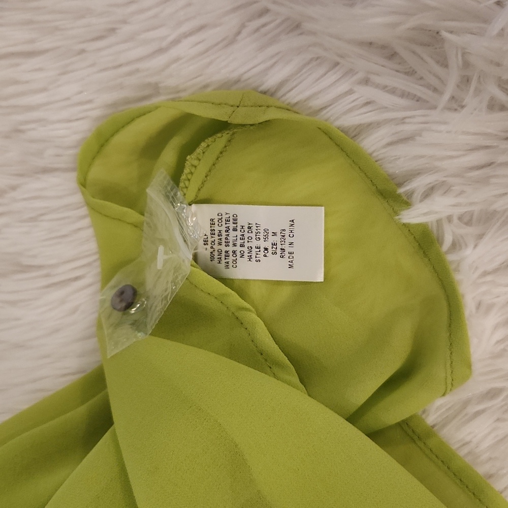 NEW Beautiful Lime Green Flowy Blouse - Picture 5 of 10
